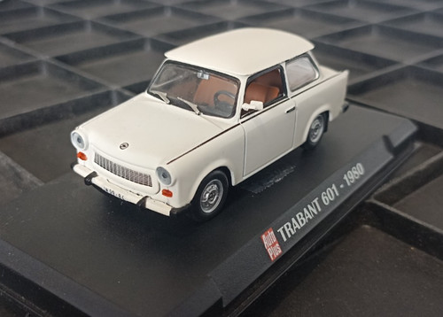 Trabant 601 1980 ixo - ,