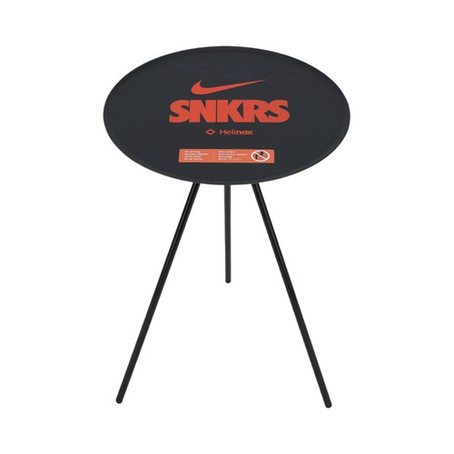 Helinox nike snkrs lounge - x,