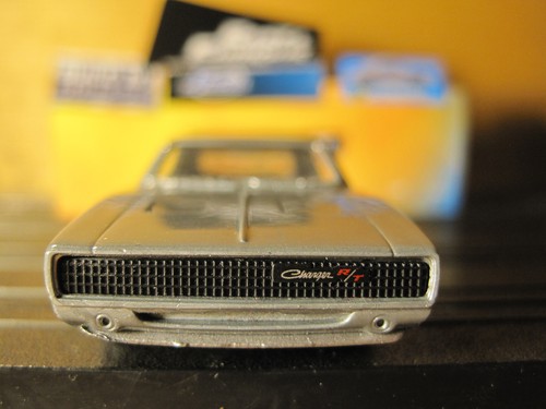 Metal body slot - metal,