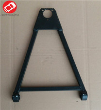 01.14.33 TRIANGLE SUSPENSION