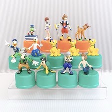 Lot de 13 mini figurines