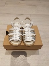 Sandales chaussures bébé