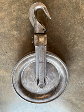 Ancienne grande poulie 34 cm en aluminium, industriel loft.