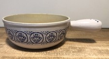 LE CREUSET rare caquelon
