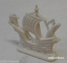 Figurine publicitaire Bateau HEUDEBERT N°6 -Vintage 50' 60'