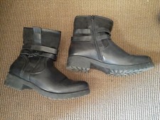 boots femme 41 noir fermeture eclair neuf