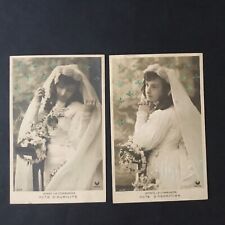 2 CPA Communion Communiante vers 1920 Cartes Postales Religieuses