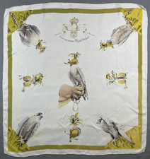 Authentique foulard vintage  Hermès "  Fauconnerie Royal Déduit  "