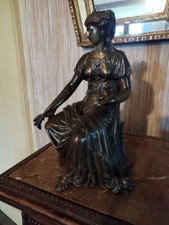 Statuette Femme Drapée en Bronze signée Eutrope Bouret  (1833-1906)