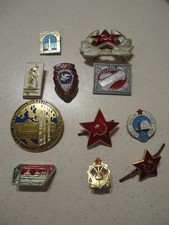 Lot INSIGNES militaires et civils  russes  URSS