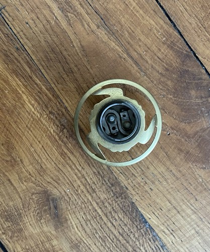 Griffe douille ancienne - griffe, en