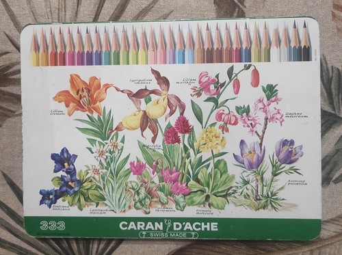 Boîte ancienne 30 - boÎte, crayons