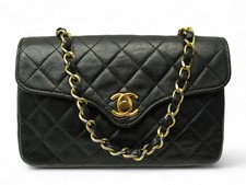 VINTAGE SAC A MAIN CHANEL MINI TIMELESS CUIR MATELASSE BLEU BANDOULIERE 5500€