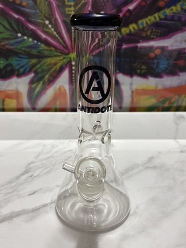 Antidote glass beaker - glass, –