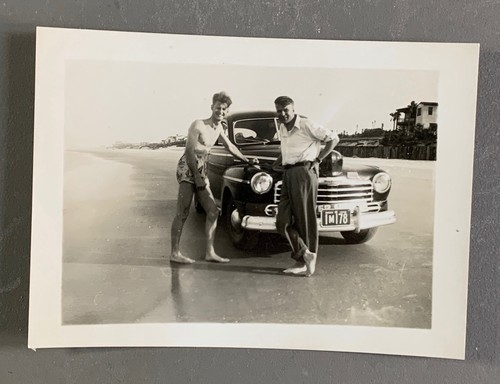 Photo ancienne ford voiture - ford,