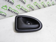 Poignee interieur avant droit