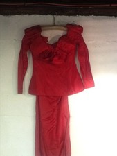 Red Silk Portrait Collar Silk