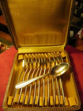 CUILLÈRES à CAFÉ anciennes