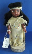 Poupée indienne canadienne