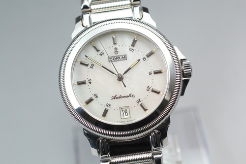Montre corum temps mecanique - montre,