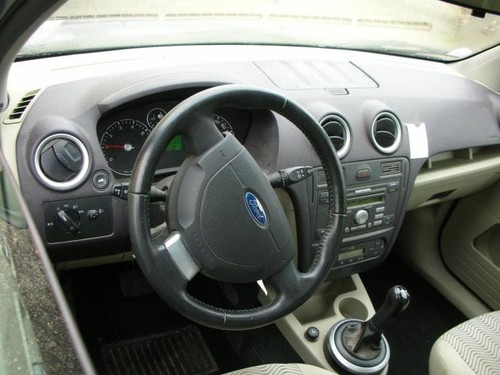 Demi train avant droit ford - demi,