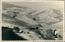 Espagne, Voiture sur une route de campagne, ca.1952, Vintage silver print Vintag