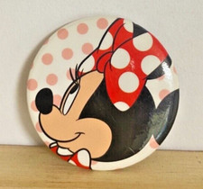 Insigne de canette bouton