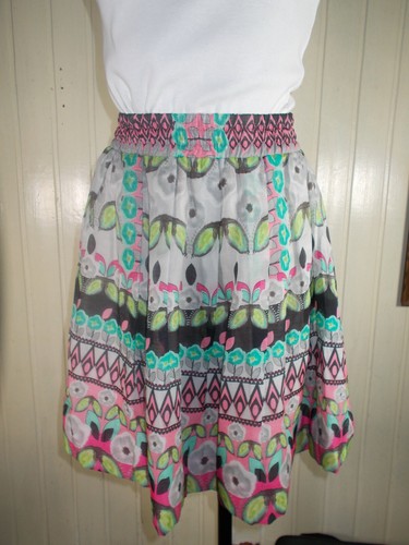Jupe leger boule - , taille