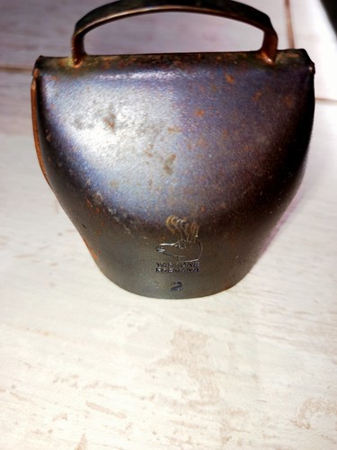 Ancienne cloche alpage - cloche, d'alpage