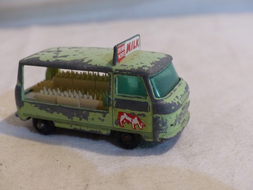 Ancien miniature matchbox - ancien,