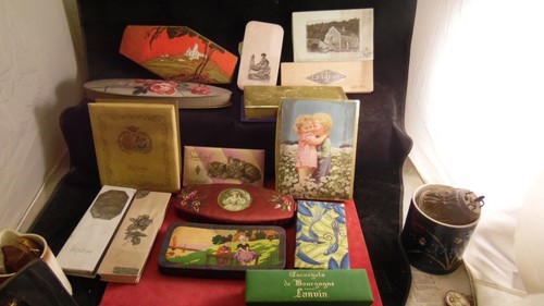 Lot boites anciennes - 15,