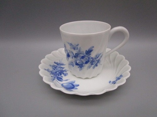 Tasse moka ancienne - ancienne, en