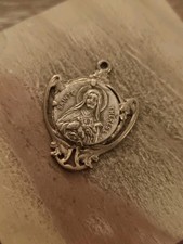 Médaille Religieuse Ancienne