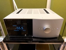 Anthem STR Integrated Amplifer