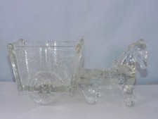 PETIT CHEVAL AVEC CHARRETTE EN