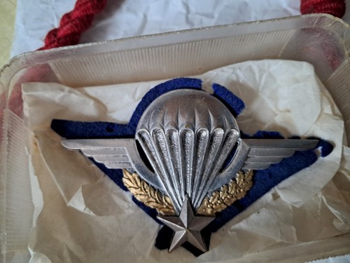 Insigne brevet parachutiste - insigne,