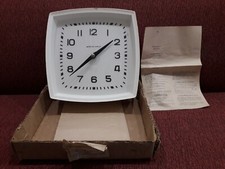 Horloge murale soviétique