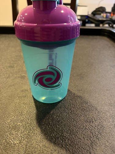 Fuel hornets v2 shaker - fuel, jr