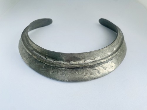 Ancien collier torque