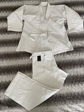 Kimono / Gi de Karaté GO Sport – Modèle Karate Ikoshi – Taille 160