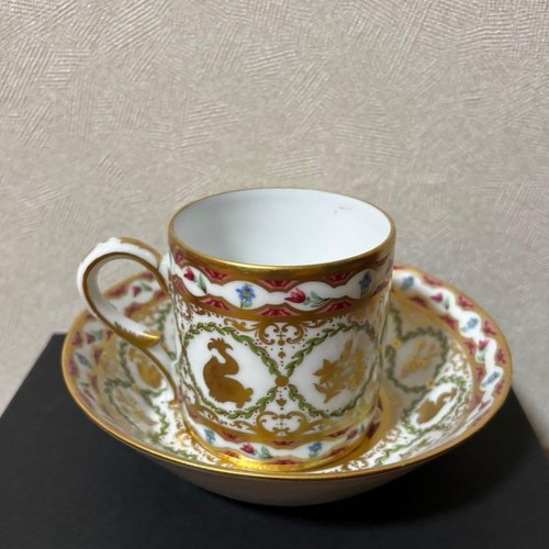 Soucoupe tasse collection