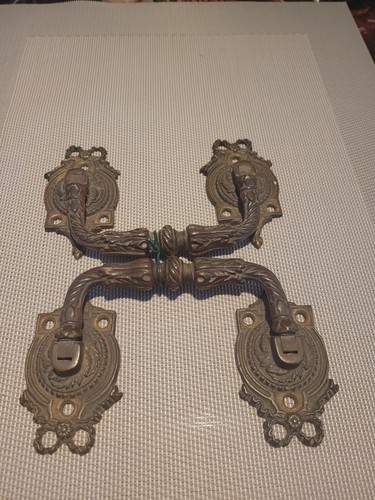Paire poignees pinet - de, l.