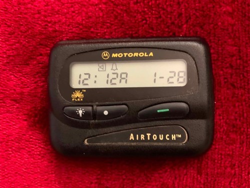 Motorola airtouch pager beeper - pager,