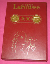 Le petit Larousse 2000. Ed. prestige hors-commerce n° 2796.