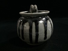 G1385 / Poterie / Pot À