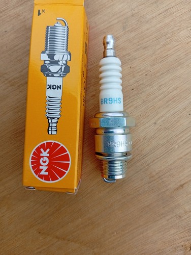 Bougie ngk br9hs honda mbk - br9hs,