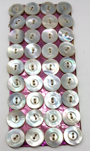 Anciens boutons en nacre - anciens,