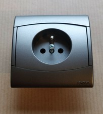 Arnould INITIA - Prise