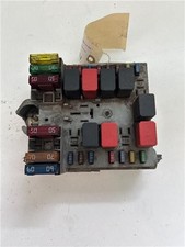 BOITIER FUSIBLES Fiat Stilo