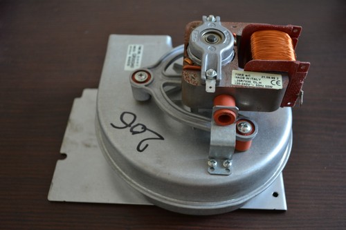 Extracteur ariston 61010212 - ariston,